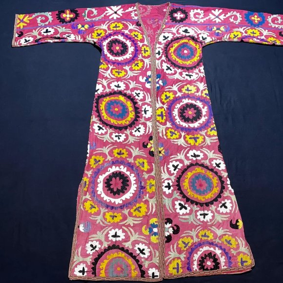 Uzbek chapan Handmade Embroidered Uzbekistan SUZANI Antique Caftan dress Vintag - Picture 5 of 9